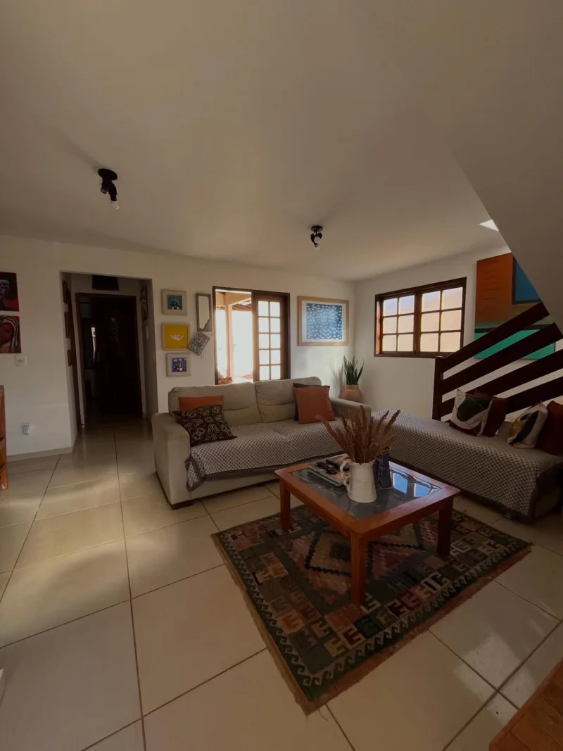 CASA COM ARTE