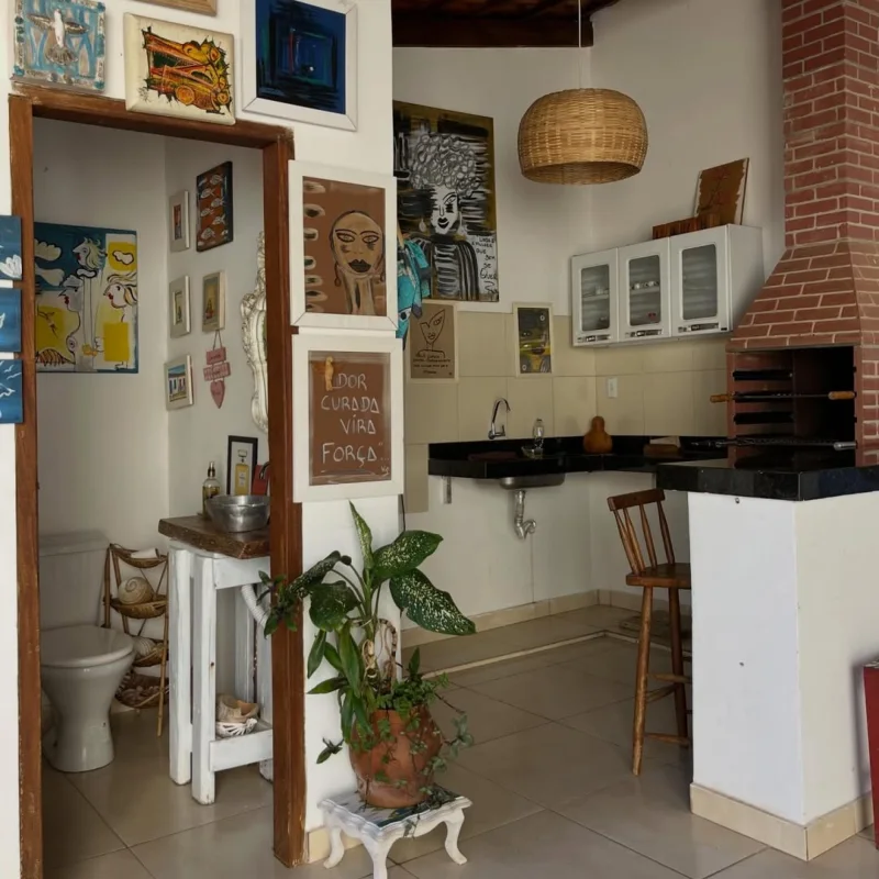 CASA COM ARTE